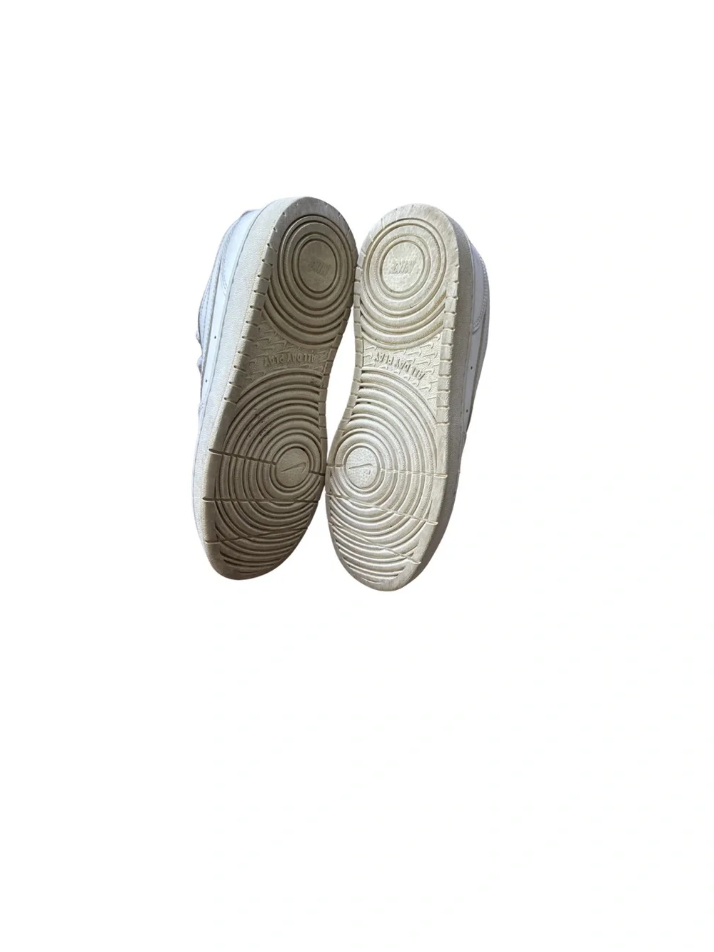 Nike Kids White Sneakers 👟 Size 5Y